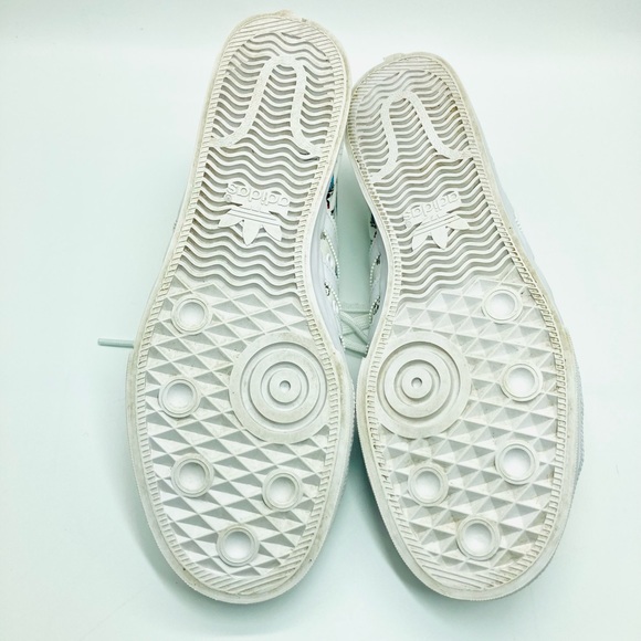 Adidas Originals Nizza x Disney Sport Goofy White Sneakers - Picture 15 of 16